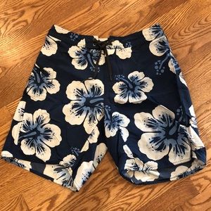 Men’s Patagonia surf shorts